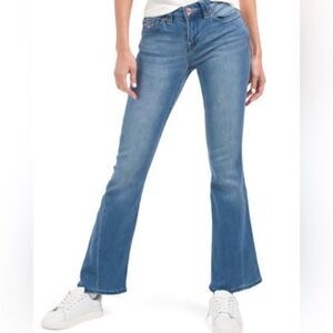 True Religion- Joey women’s Mid-Rise Medium Wash Flare Leg Jeans Sz:32 Color:Blu